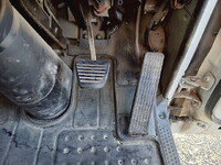 いすゞエルフダブルキャブ（Wキャブ）小型（2t・3t）[写真16]