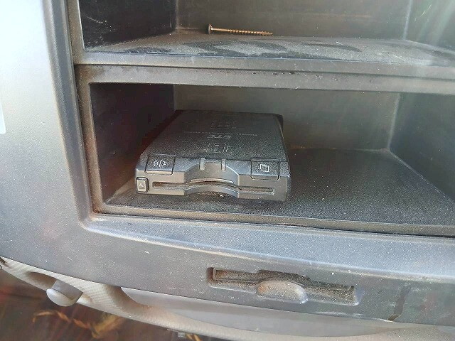 いすゞエルフダブルキャブ（Wキャブ）小型（2t・3t）[写真20]