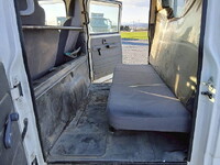 いすゞエルフダブルキャブ（Wキャブ）小型（2t・3t）[写真28]