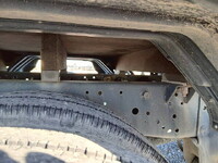 いすゞエルフダブルキャブ（Wキャブ）小型（2t・3t）[写真32]