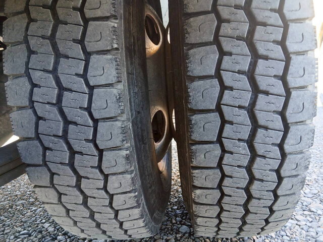 三菱ふそうキャンターダンプ小型（2t・3t）[写真40]