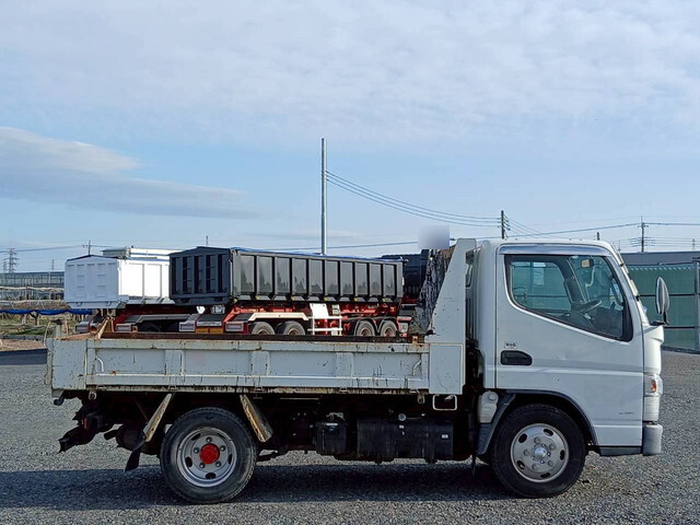 三菱ふそうキャンターダンプ小型（2t・3t）[写真06]