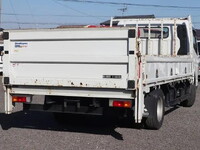 三菱ふそうキャンター平ボディ小型（2t・3t）[写真02]