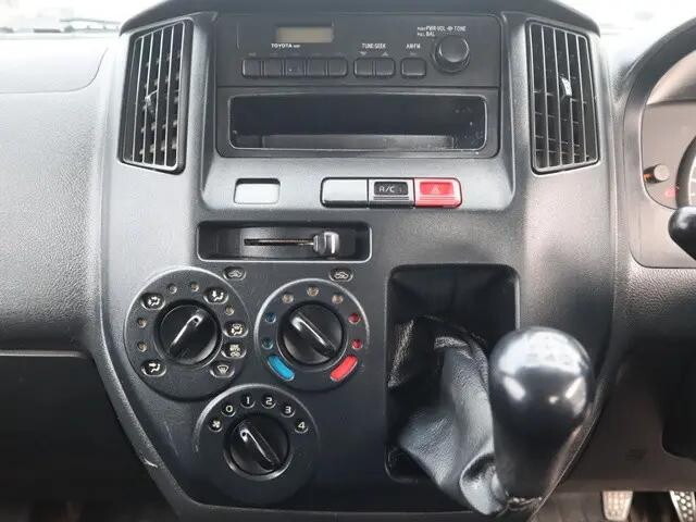 トヨタライトエース平ボディ小型（2t・3t）[写真35]