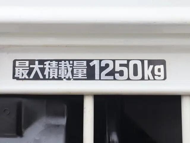 トヨタダイナ平ボディ小型（2t・3t）[写真15]