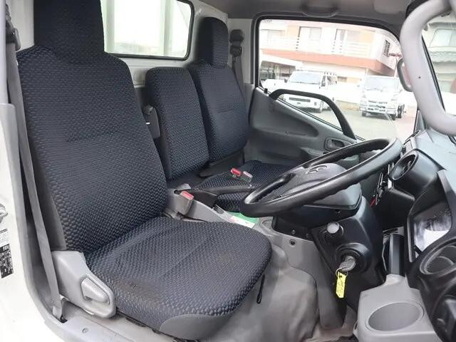 トヨタダイナ平ボディ小型（2t・3t）[写真28]