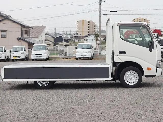 トヨタダイナ平ボディ小型（2t・3t）[写真08]