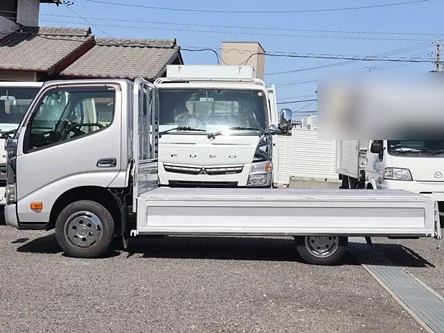 トヨタダイナ平ボディ小型（2t・3t）[写真10]
