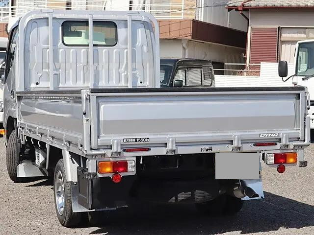 トヨタダイナ平ボディ小型（2t・3t）[写真02]