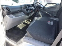 トヨタダイナ平ボディ小型（2t・3t）[写真31]