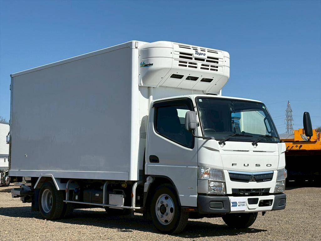 三菱ふそうキャンター冷凍車（冷蔵車）小型（2t・3t）[写真02]