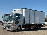 日野レンジャー冷凍車（冷蔵車）中型（4t）[写真01]