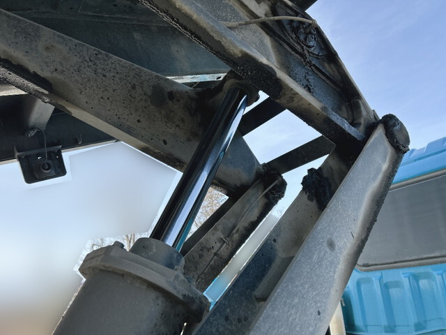 三菱ふそうスーパーグレートダンプ大型（10t）[写真13]