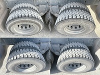 三菱ふそうスーパーグレートダンプ大型（10t）[写真18]