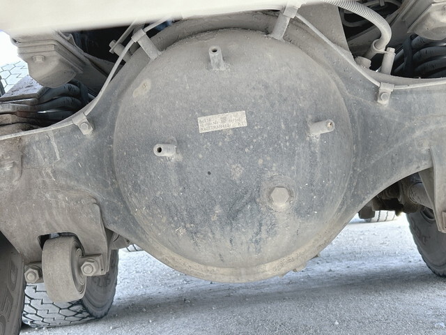 三菱ふそうスーパーグレートダンプ大型（10t）[写真23]