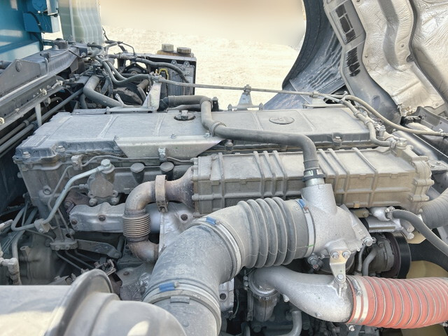 三菱ふそうスーパーグレートダンプ大型（10t）[写真24]