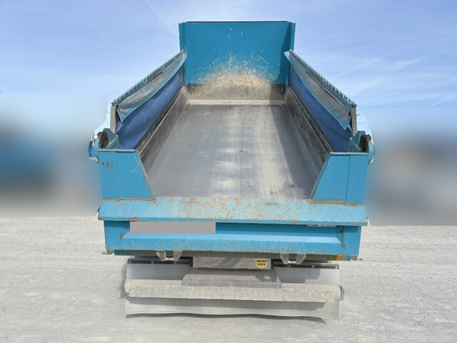 三菱ふそうスーパーグレートダンプ大型（10t）[写真08]