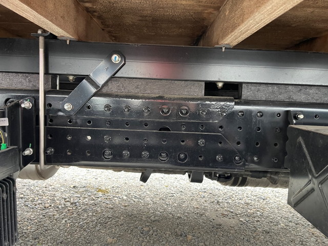 三菱ふそうキャンタークレーン4段小型（2t・3t）[写真26]