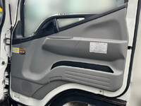 三菱ふそうキャンタークレーン4段小型（2t・3t）[写真31]