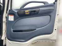 日野レンジャークレーン3段中型（4t）[写真28]