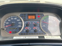 日野レンジャークレーン3段中型（4t）[写真35]