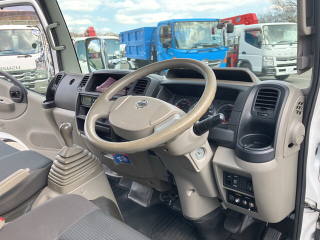 日産アトラス冷凍車（冷蔵車）小型（2t・3t）[写真33]