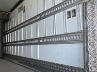 UDトラックスコンドル冷凍車（冷蔵車）中型（4t）[写真16]