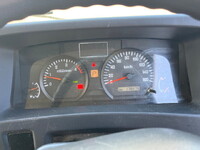 いすゞエルフボトルバン小型（2t・3t）[写真11]