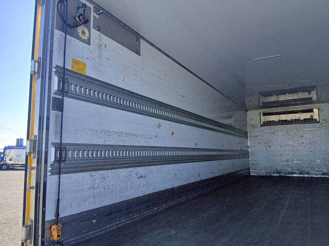 日野レンジャー冷凍車（冷蔵車）増トン（6t・8t）[写真20]