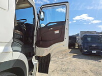 日野プロフィア冷凍車（冷蔵車）大型（10t）[写真31]