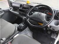 日野デュトロクレーン3段小型（2t・3t）[写真18]