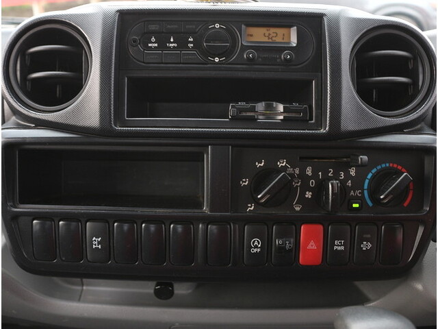 日野デュトロクレーン3段小型（2t・3t）[写真23]