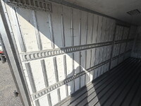 日野レンジャー冷凍車（冷蔵車）中型（4t）[写真12]