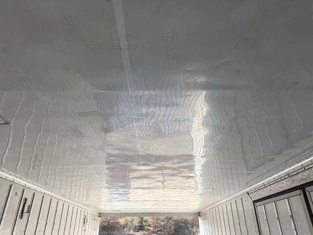 日野レンジャー冷凍車（冷蔵車）中型（4t）[写真15]