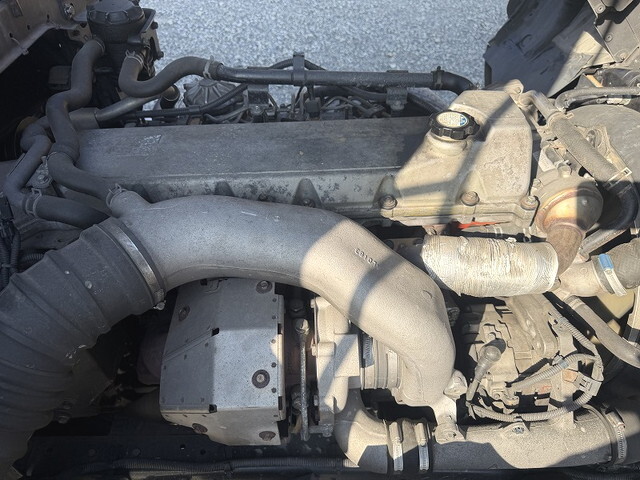 日野レンジャー冷凍車（冷蔵車）中型（4t）[写真18]