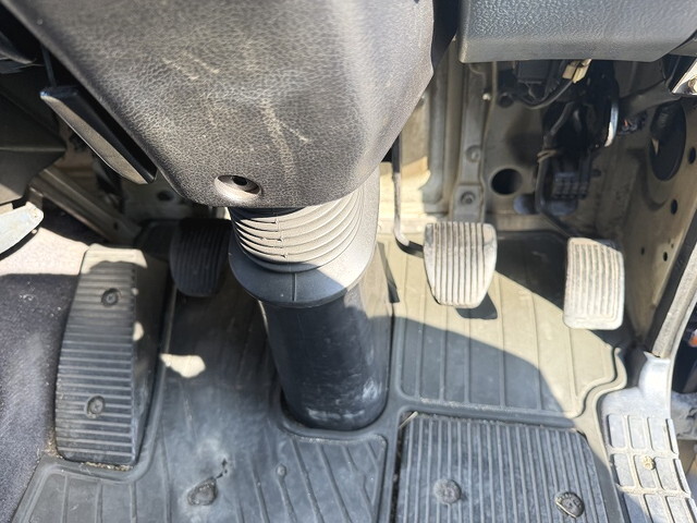 日野レンジャー冷凍車（冷蔵車）中型（4t）[写真31]