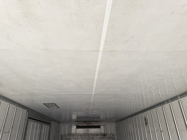 日野レンジャー冷凍車（冷蔵車）中型（4t）[写真09]