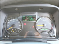 三菱ふそうキャンター平ボディ小型（2t・3t）[写真34]