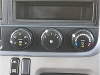 三菱ふそうキャンター平ボディ小型（2t・3t）[写真38]