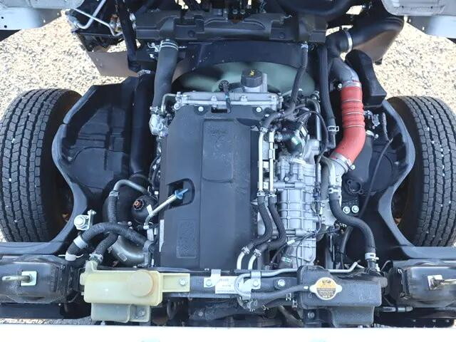 三菱ふそうキャンター平ボディ小型（2t・3t）[写真15]