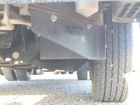 三菱ふそうキャンター平ボディ小型（2t・3t）[写真22]