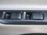 三菱ふそうキャンター平ボディ小型（2t・3t）[写真37]