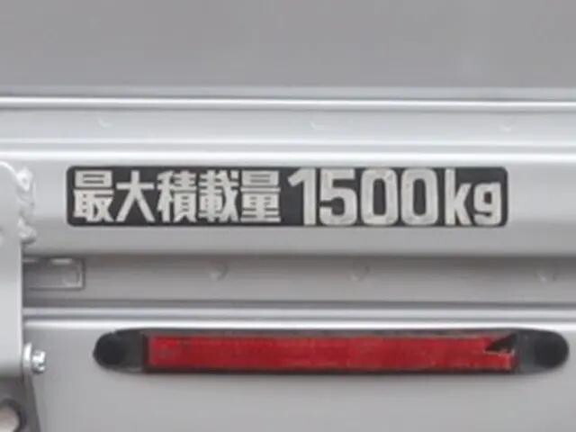 トヨタトヨエース平ボディ小型（2t・3t）[写真12]