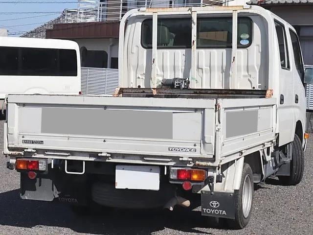 トヨタトヨエースダブルキャブ（Wキャブ）小型（2t・3t）[写真02]