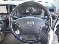 マツダボンゴ平ボディ小型（2t・3t）[写真05]