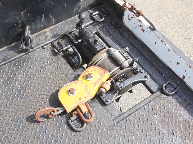 いすゞエルフセーフティローダー小型（2t・3t）[写真12]