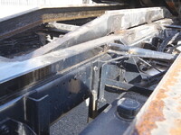 いすゞエルフセーフティローダー小型（2t・3t）[写真08]