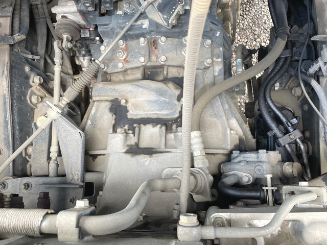 いすゞギガダンプ大型（10t）[写真24]