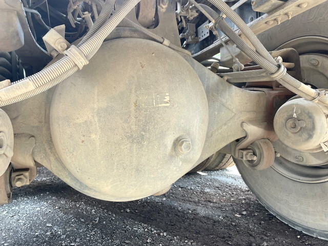 いすゞギガダンプ大型（10t）[写真26]