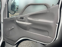 トヨタダイナクレーン3段小型（2t・3t）[写真29]